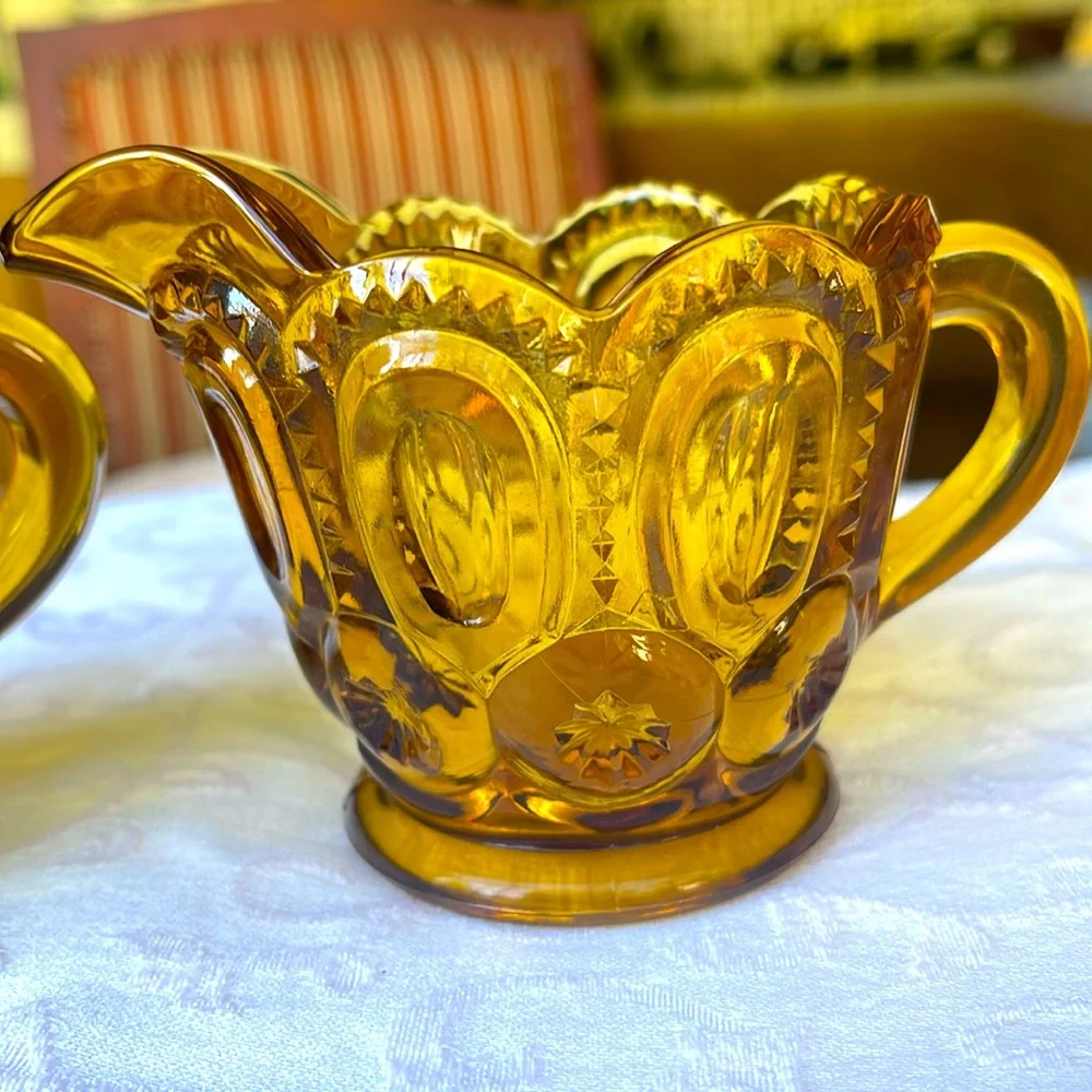 Vintage  L.E. Smith Moon and Star Sugar and Creamer